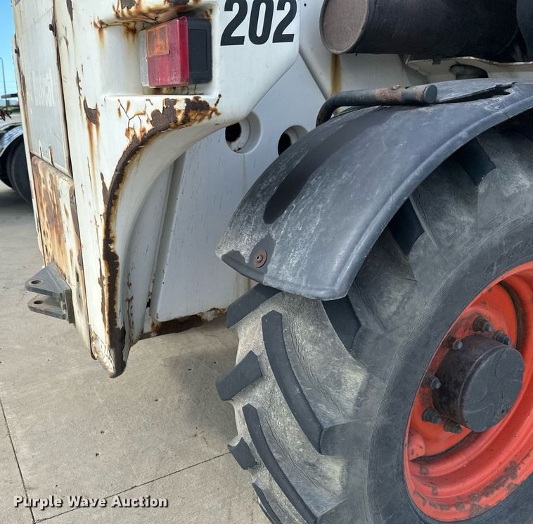 image for item EB2750 2007 Bobcat V638 telehandler