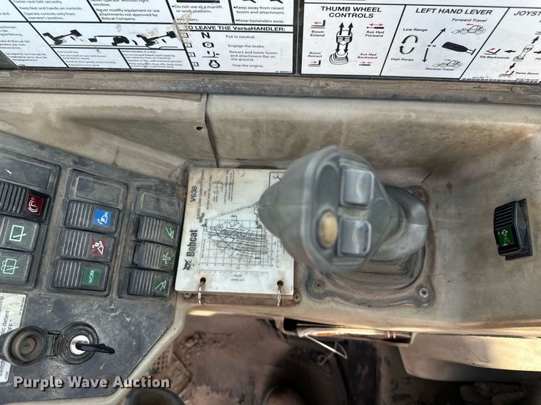 image for item EB2750 2007 Bobcat V638 telehandler