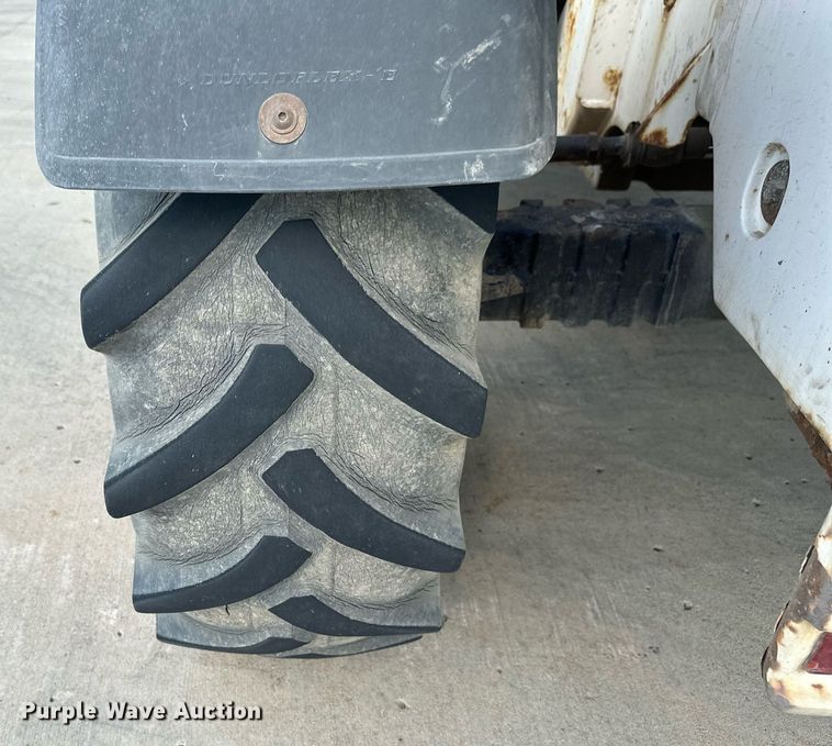 image for item EB2750 2007 Bobcat V638 telehandler