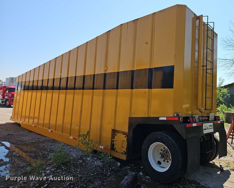 image for item EB8148 1998 Wich frac tank trailer