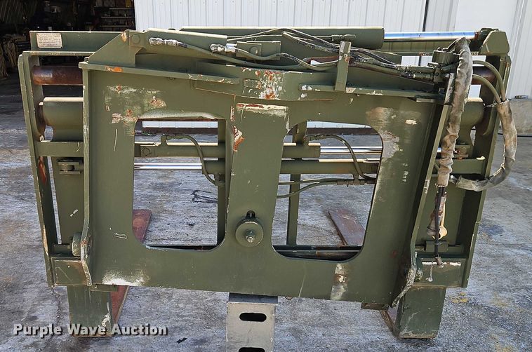 image for item EB8150 Wheel loader forks