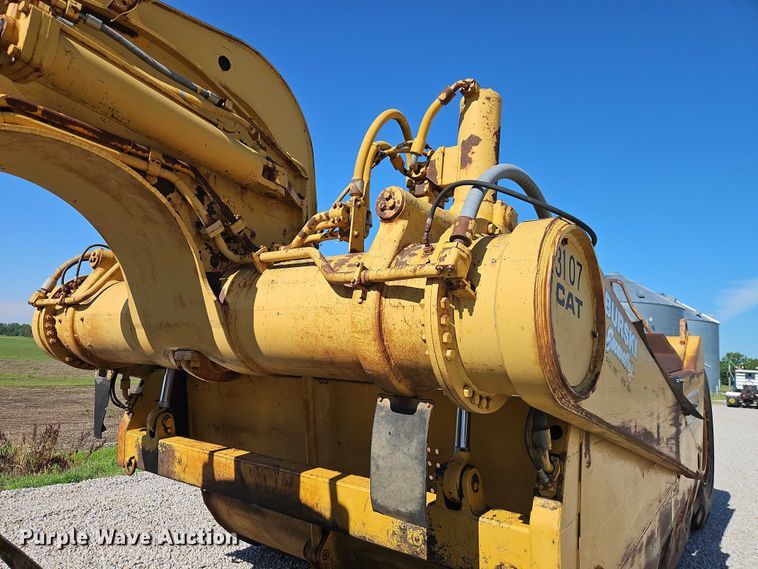 image for item EB8151 1973 Caterpillar 631C scraper