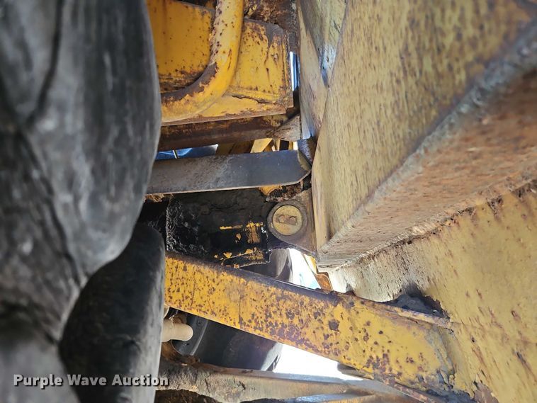 image for item EB8151 1973 Caterpillar 631C scraper