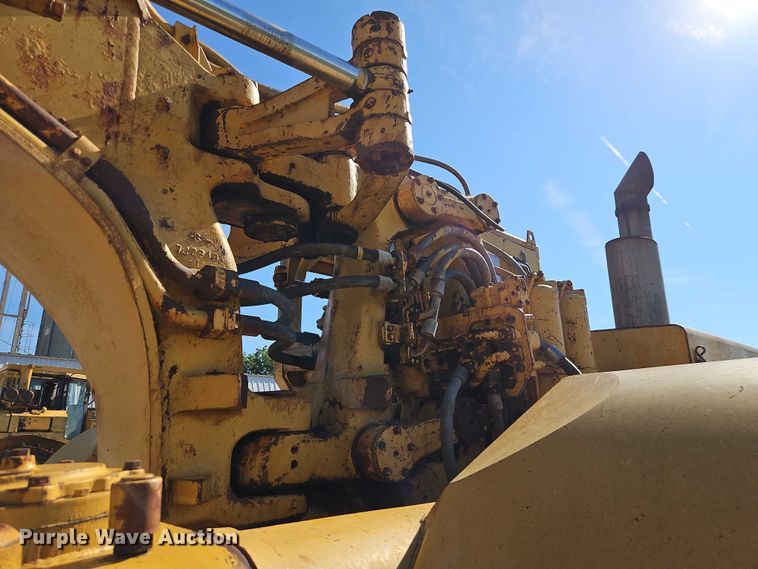 image for item EB8151 1973 Caterpillar 631C scraper