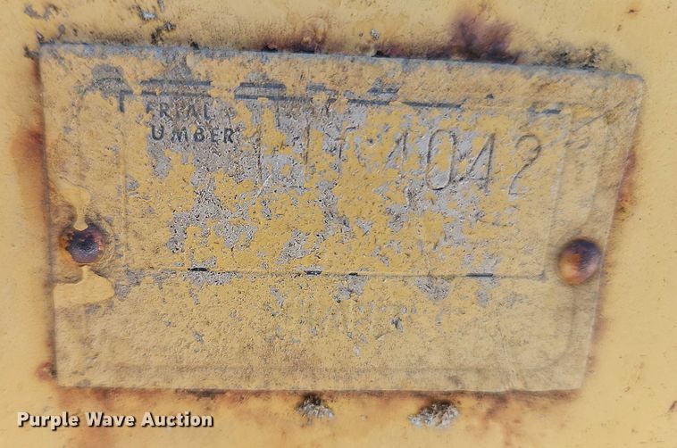 image for item EB8151 1973 Caterpillar 631C scraper