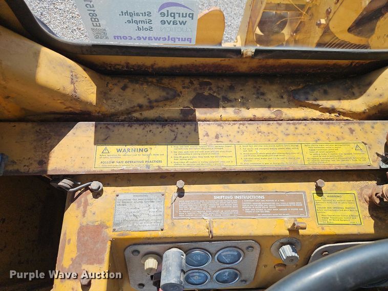 image for item EB8151 1973 Caterpillar 631C scraper