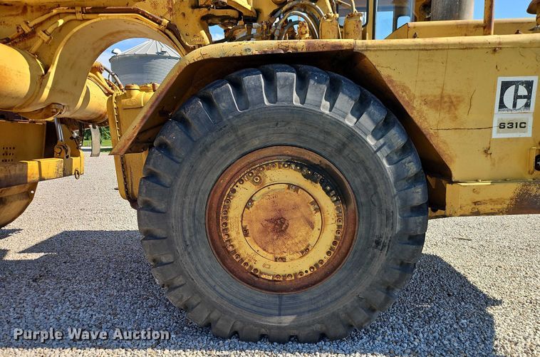 image for item EB8151 1973 Caterpillar 631C scraper