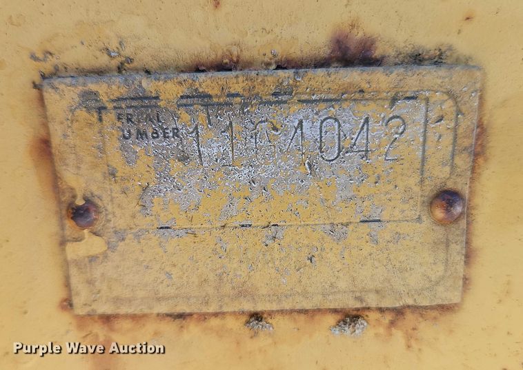 image for item EB8151 1973 Caterpillar 631C scraper