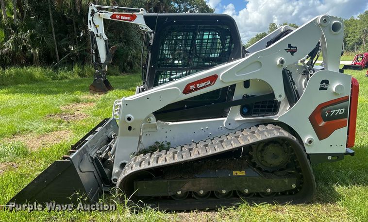 image for item EC3701 2024 Bobcat T770 tracked skid steer loader