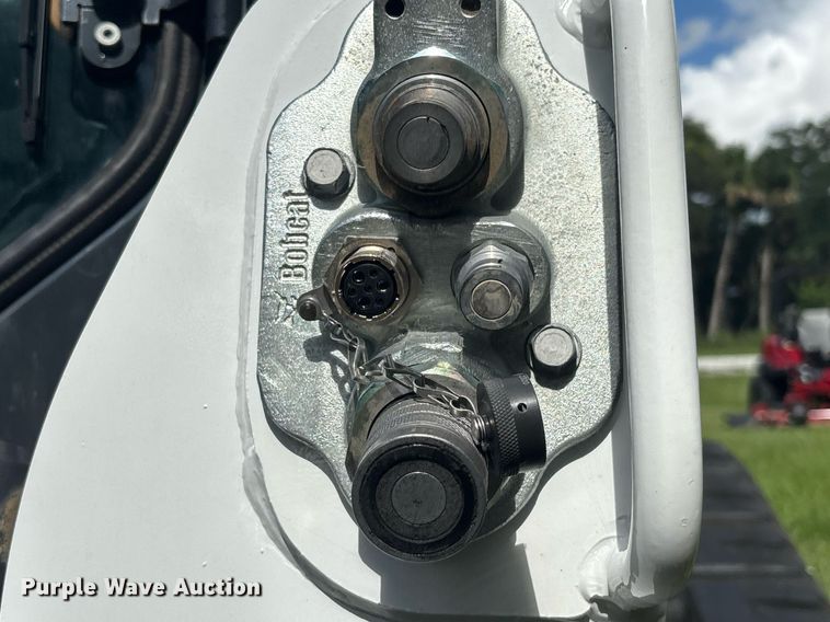 image for item EC3701 2024 Bobcat T770 tracked skid steer loader