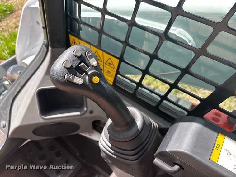 image for item EC3701 2024 Bobcat T770 tracked skid steer loader