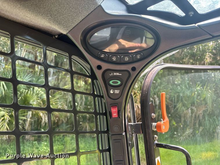 image for item EC3701 2024 Bobcat T770 tracked skid steer loader