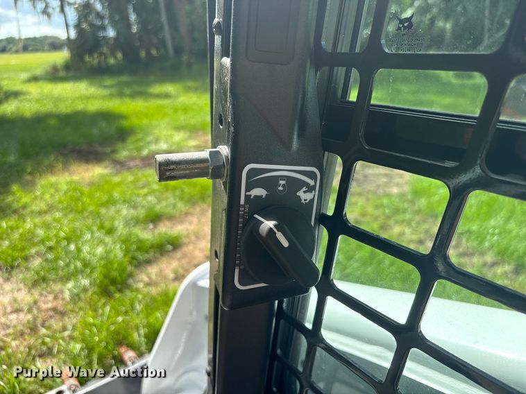 image for item EC3701 2024 Bobcat T770 tracked skid steer loader