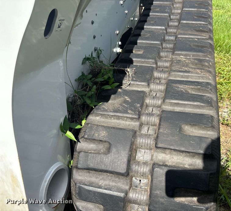 image for item EC3701 2024 Bobcat T770 tracked skid steer loader