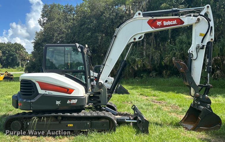 image for item EC3702 2023 Bobcat E88 R2-Series mini excavator