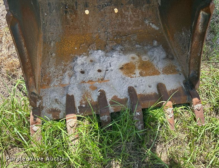 image for item EC3702 2023 Bobcat E88 R2-Series mini excavator