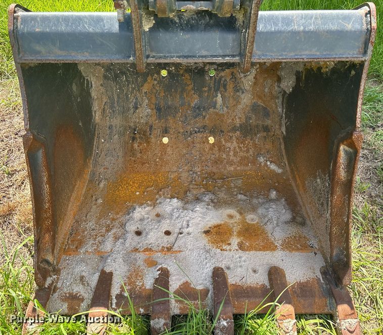 image for item EC3702 2023 Bobcat E88 R2-Series mini excavator