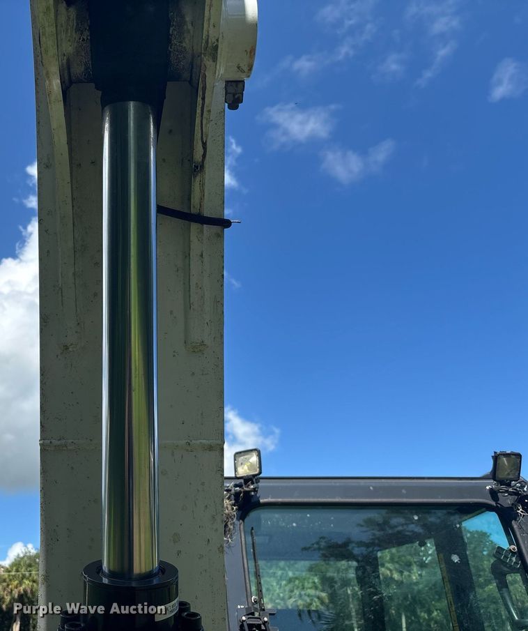 image for item EC3702 2023 Bobcat E88 R2-Series mini excavator