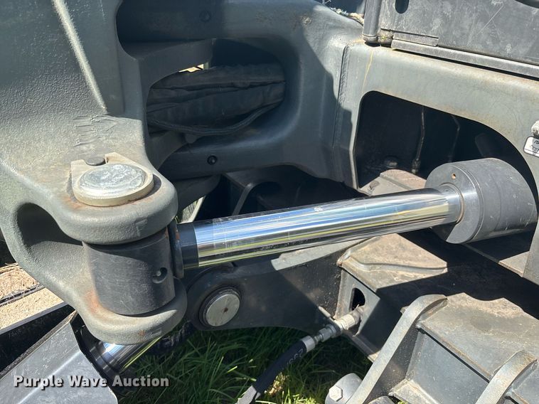 image for item EC3702 2023 Bobcat E88 R2-Series mini excavator