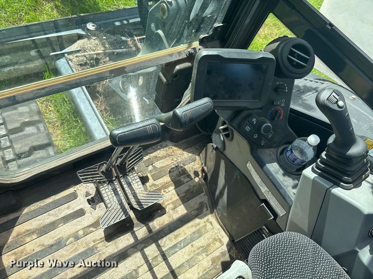 image for item EC3702 2023 Bobcat E88 R2-Series mini excavator