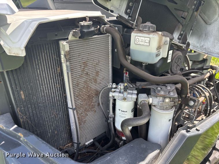 image for item EC3702 2023 Bobcat E88 R2-Series mini excavator