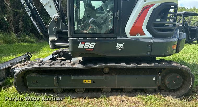 image for item EC3702 2023 Bobcat E88 R2-Series mini excavator