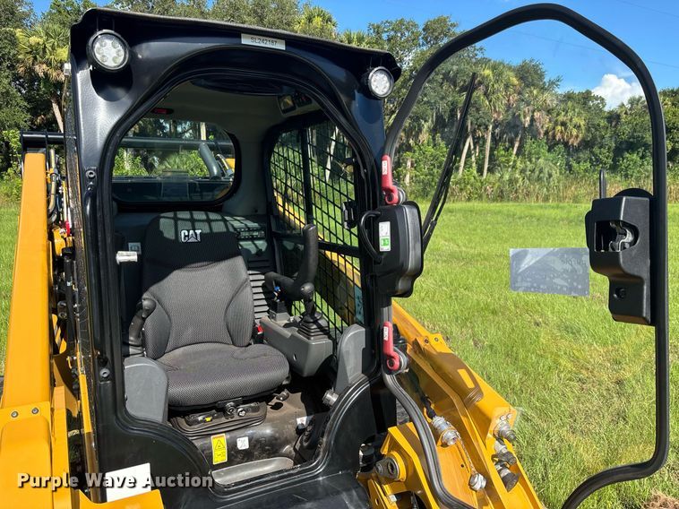 image for item EC3706 2024 Caterpillar 299D3 tracked skid steer loader