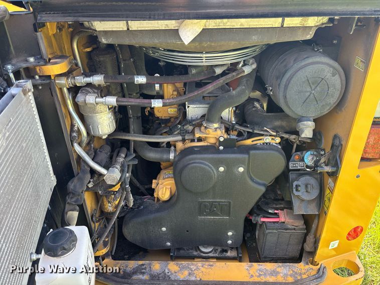 image for item EC3706 2024 Caterpillar 299D3 tracked skid steer loader