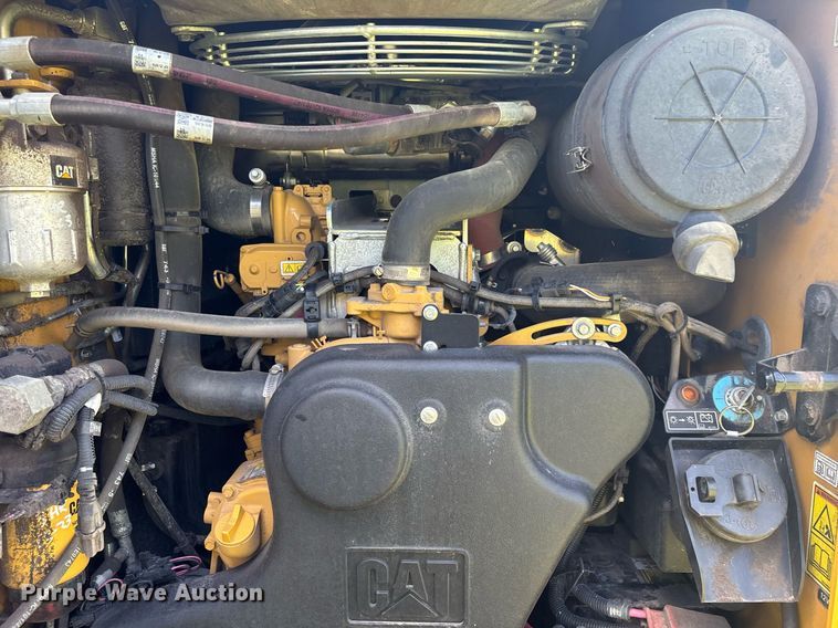 image for item EC3706 2024 Caterpillar 299D3 tracked skid steer loader