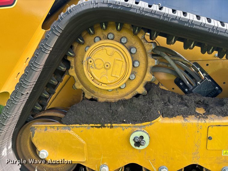 image for item EC3706 2024 Caterpillar 299D3 tracked skid steer loader
