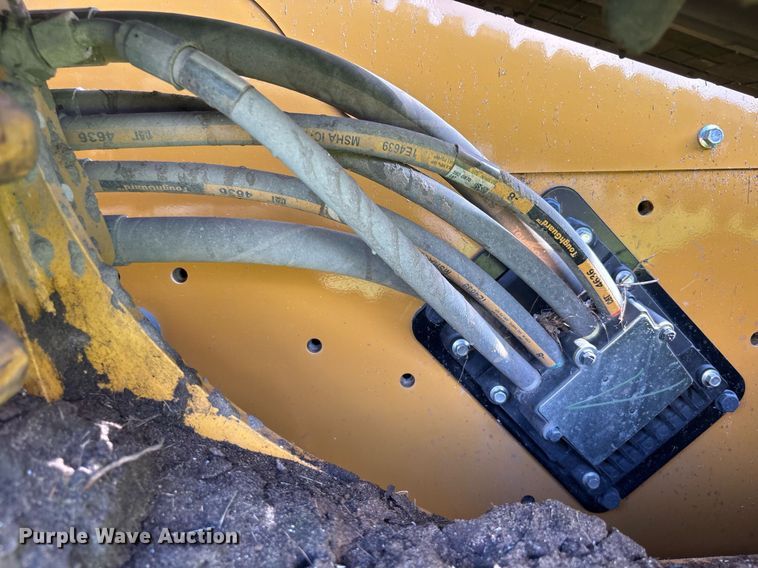 image for item EC3706 2024 Caterpillar 299D3 tracked skid steer loader