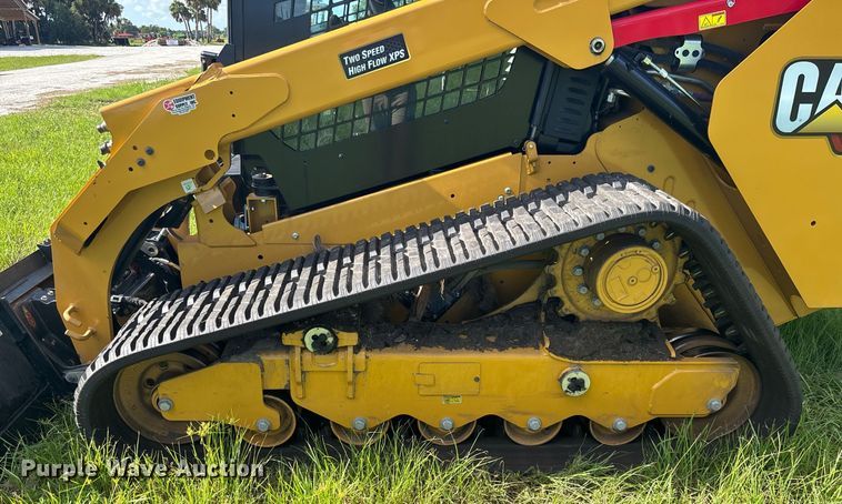 image for item EC3706 2024 Caterpillar 299D3 tracked skid steer loader