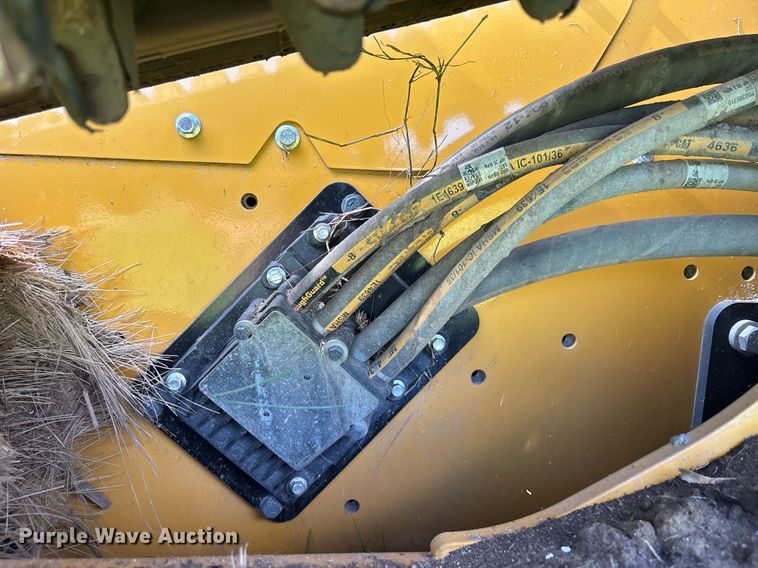 image for item EC3706 2024 Caterpillar 299D3 tracked skid steer loader