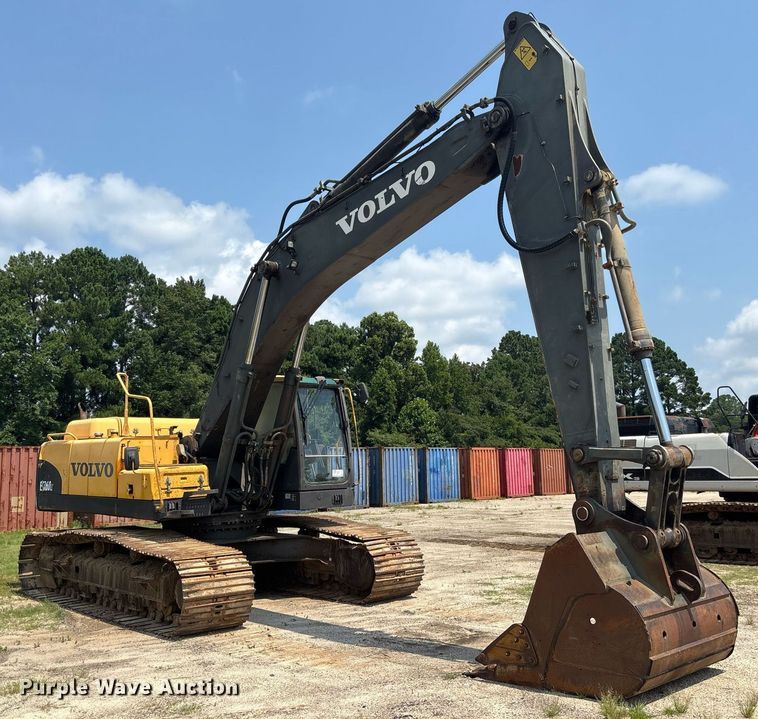 image for item EC3720 2008 Volvo EC360CL excavator