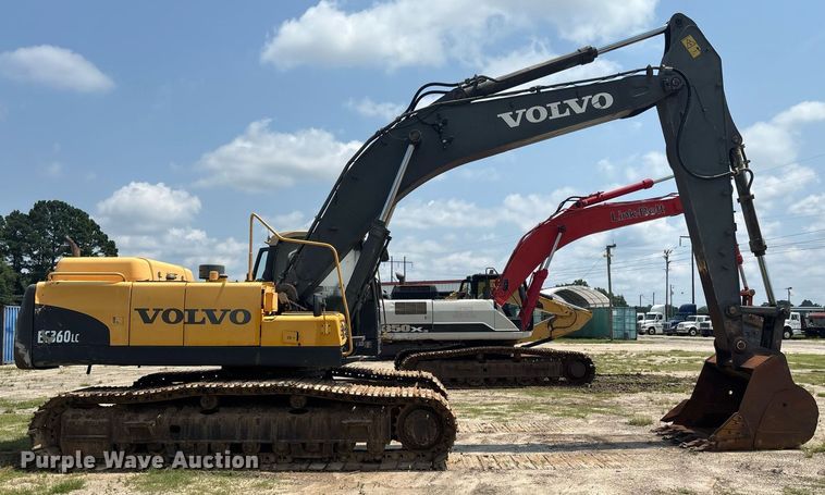 image for item EC3720 2008 Volvo EC360CL excavator