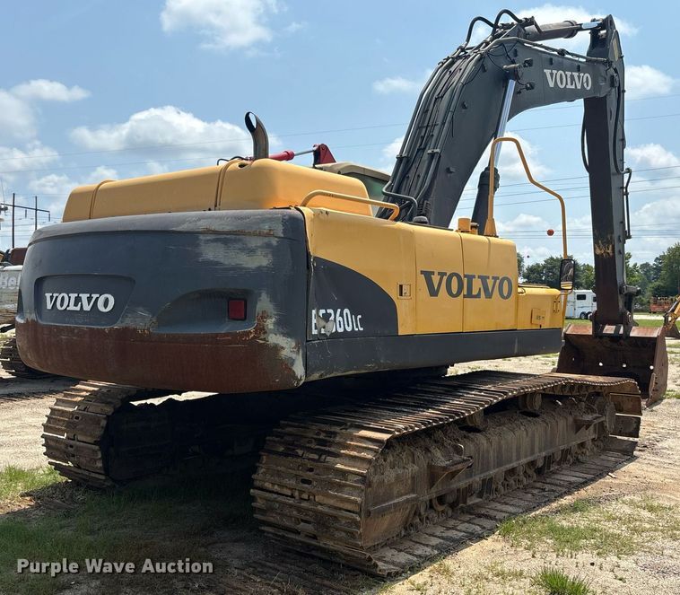 image for item EC3720 2008 Volvo EC360CL excavator