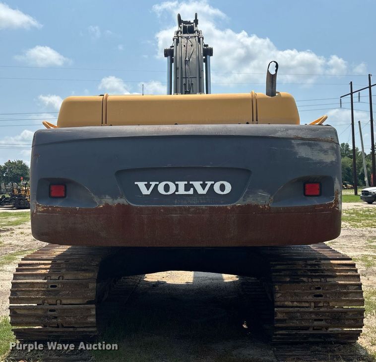 image for item EC3720 2008 Volvo EC360CL excavator