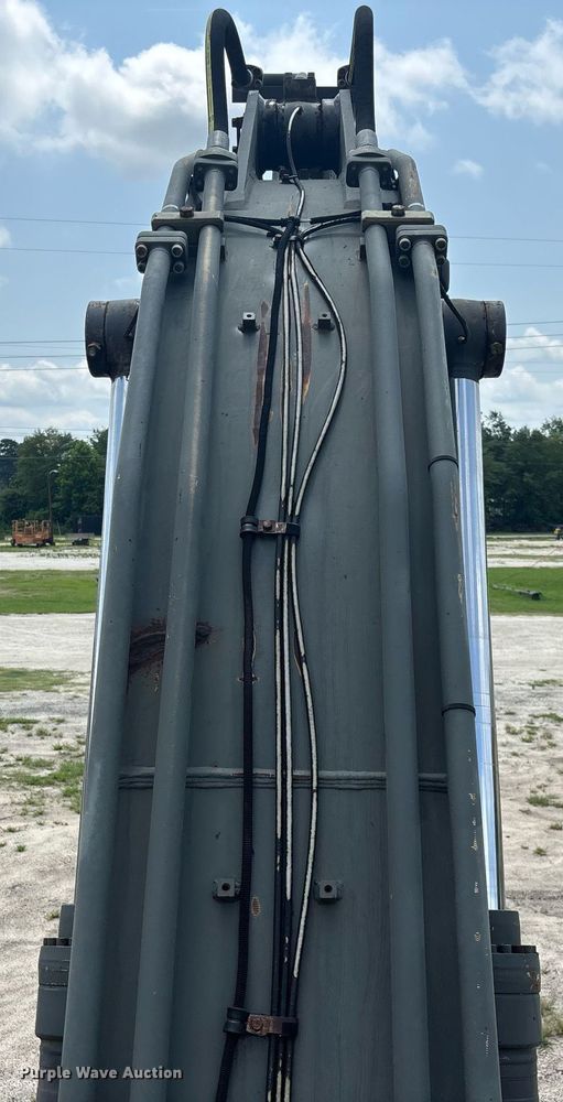 image for item EC3720 2008 Volvo EC360CL excavator