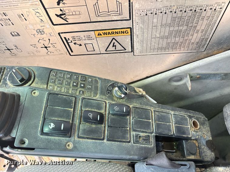 image for item EC3720 2008 Volvo EC360CL excavator