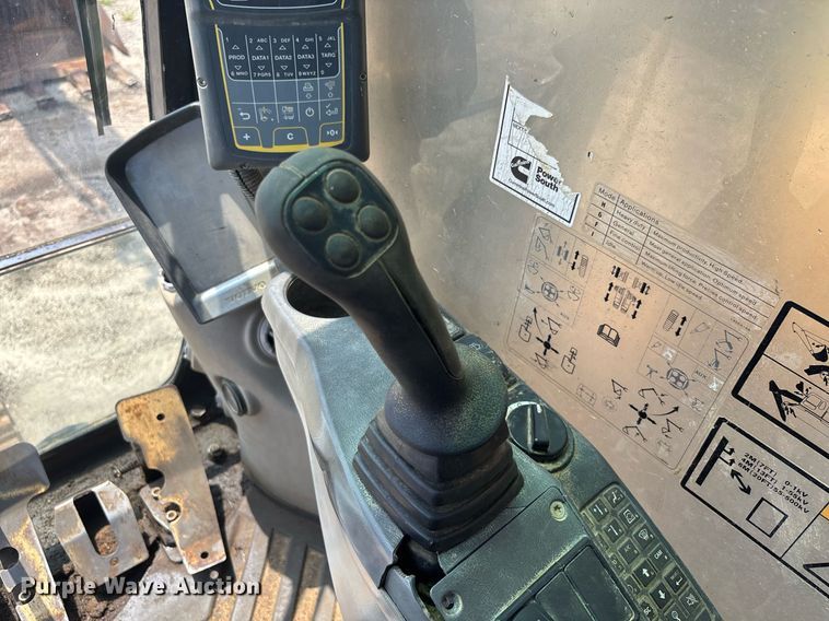 image for item EC3720 2008 Volvo EC360CL excavator