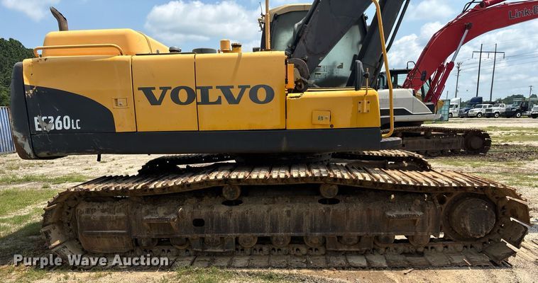 image for item EC3720 2008 Volvo EC360CL excavator