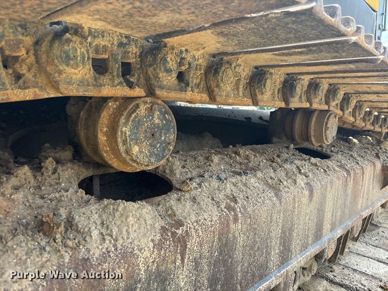 image for item EC3720 2008 Volvo EC360CL excavator