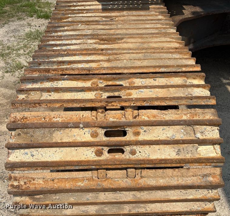 image for item EC3720 2008 Volvo EC360CL excavator