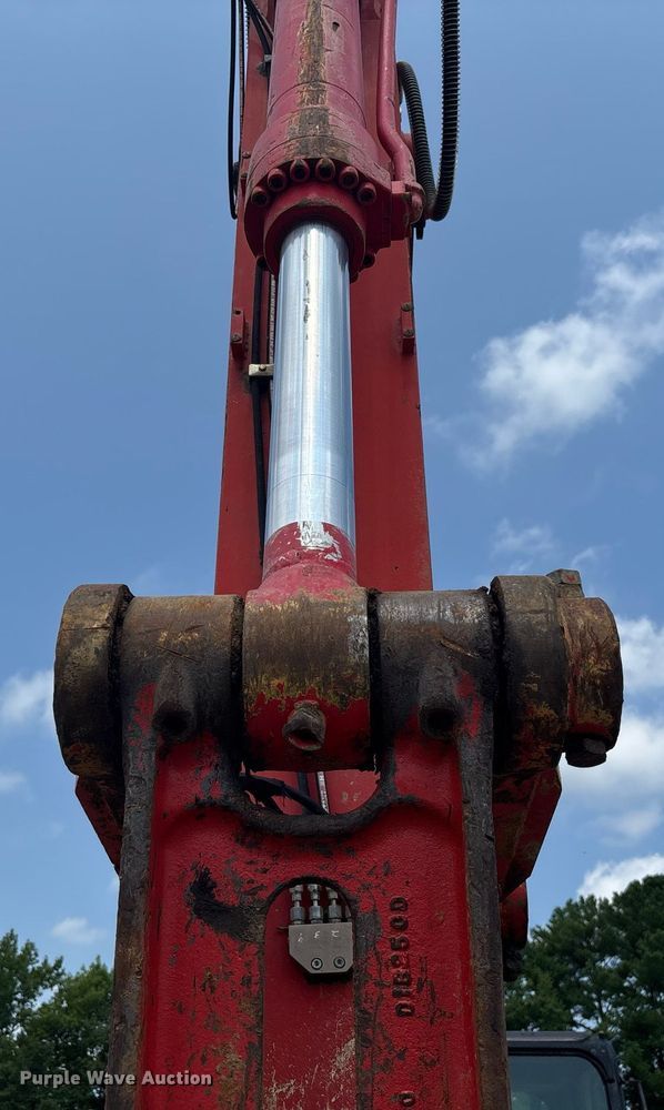 image for item EC3721 2011 Link-Belt 350X excavator