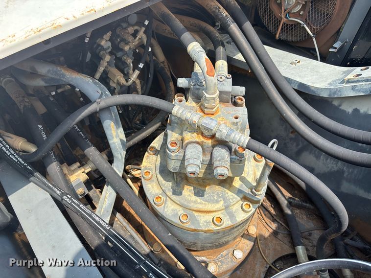 image for item EC3721 2011 Link-Belt 350X excavator