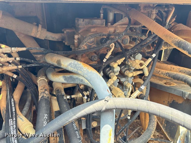 image for item EC3721 2011 Link-Belt 350X excavator