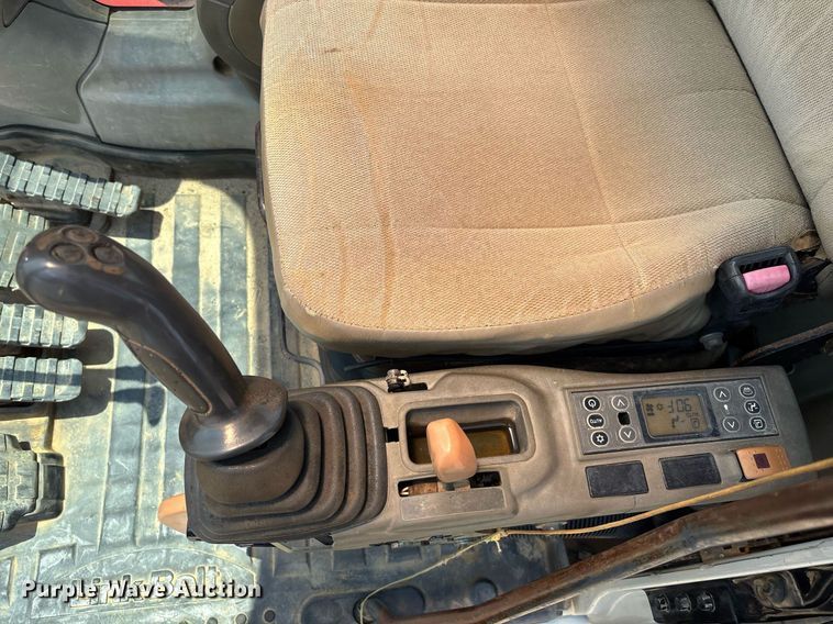 image for item EC3721 2011 Link-Belt 350X excavator