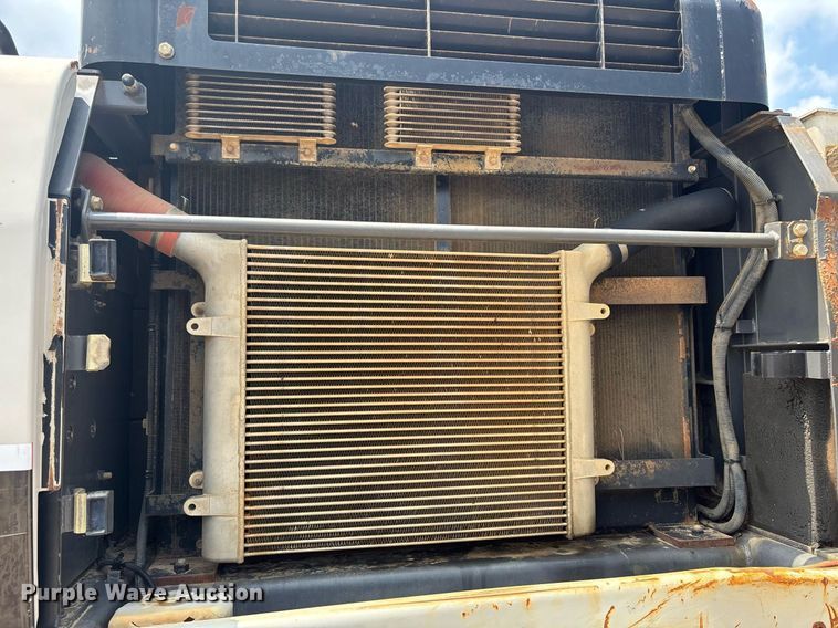 image for item EC3721 2011 Link-Belt 350X excavator