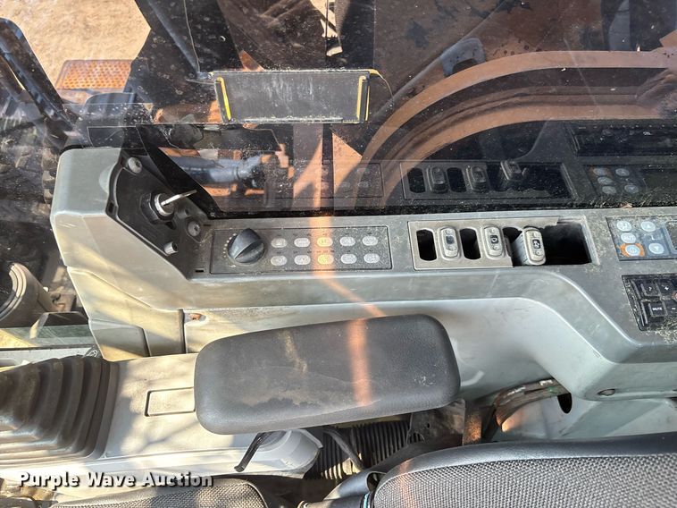 image for item EC3722 2011 Caterpillar 336E excavator