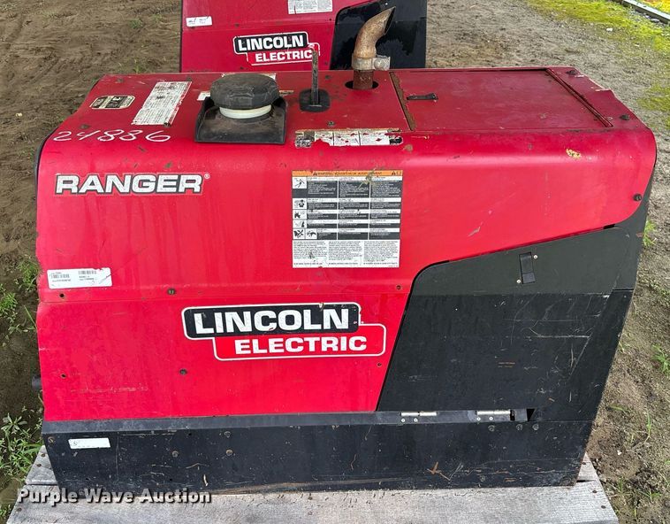 image for item EC3724 Lincoln Electric  Ranger 250 GXT welder/generator